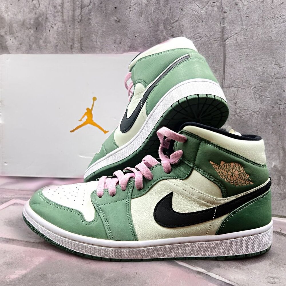NIke Air Jordan 1 Mid SE High Top Sneakers Dutch Green AKA Sporty Shoes FLAW